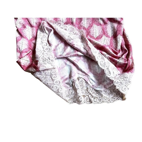 The Limited Vintage Y2K Pink Lace Camisole - Picture 5 of 10